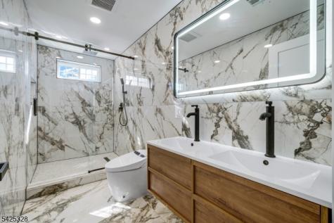 307 Schepis Avenue Saddle Brook NJ 07663