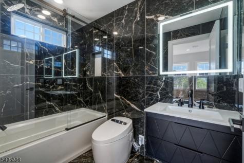 307 Schepis Avenue Saddle Brook NJ 07663