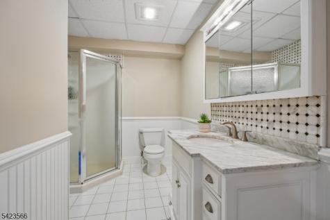 78 Elmwood Road Cedar Grove NJ 07009