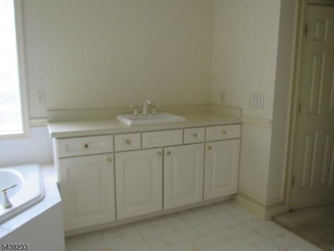 26 Bethpage Drive Montgomery NJ 08558