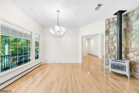 32 Perona Road Andover NJ 07821