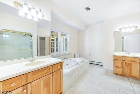 32 Perona Road Andover NJ 07821