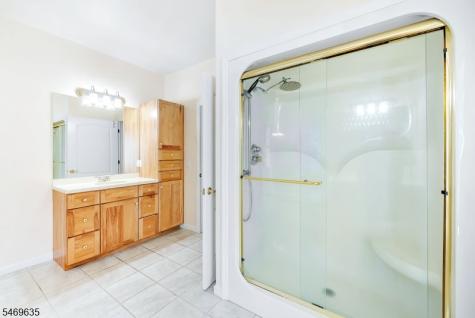 32 Perona Road Andover NJ 07821