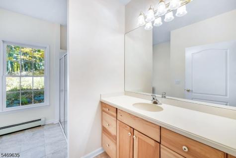 32 Perona Road Andover NJ 07821