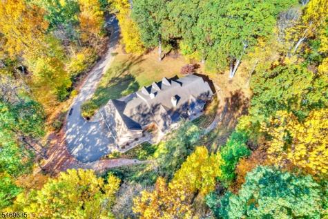 32 Perona Road Andover NJ 07821