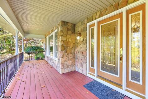 32 Perona Road Andover NJ 07821