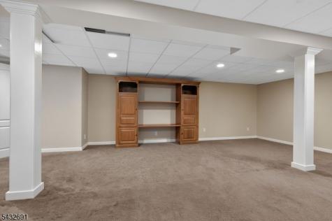 18 Downingtown Court Warren NJ 07059