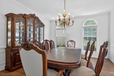 18 Downingtown Court Warren NJ 07059