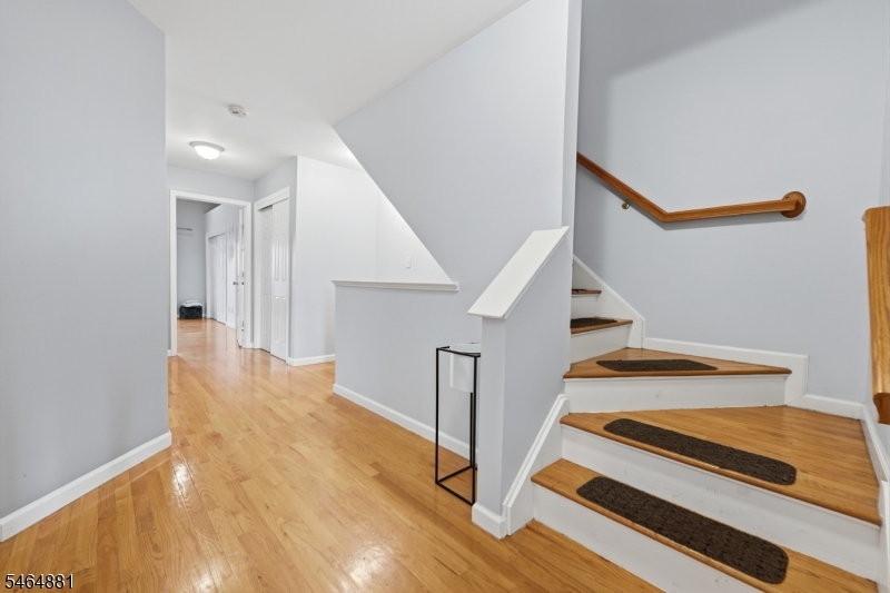 7 Harbor Front Ct. Unit C7 Elizabeth NJ 07206