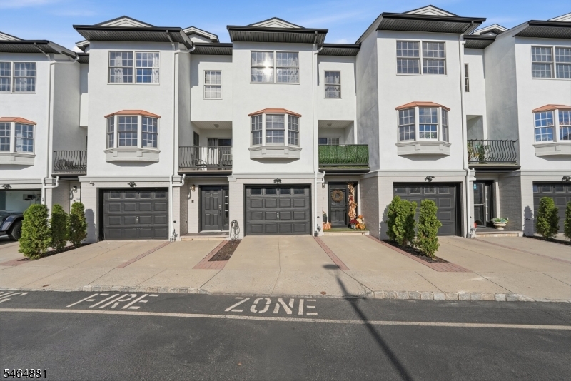 7 Harbor Front Ct. Unit C7 Elizabeth NJ 07206