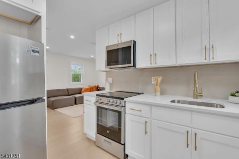 6 Passaic Drive West Milford NJ 07421
