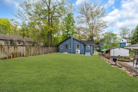6 Passaic Drive West Milford NJ 07421
