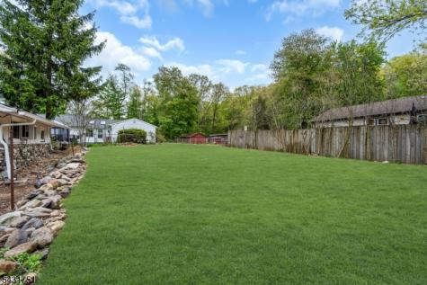 6 Passaic Drive West Milford NJ 07421