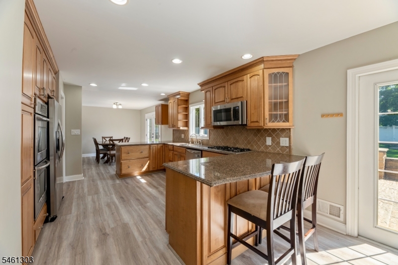 19 Bradford Road Edison NJ 08820