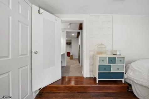 716 Colonial Road Franklin Lakes NJ 07417