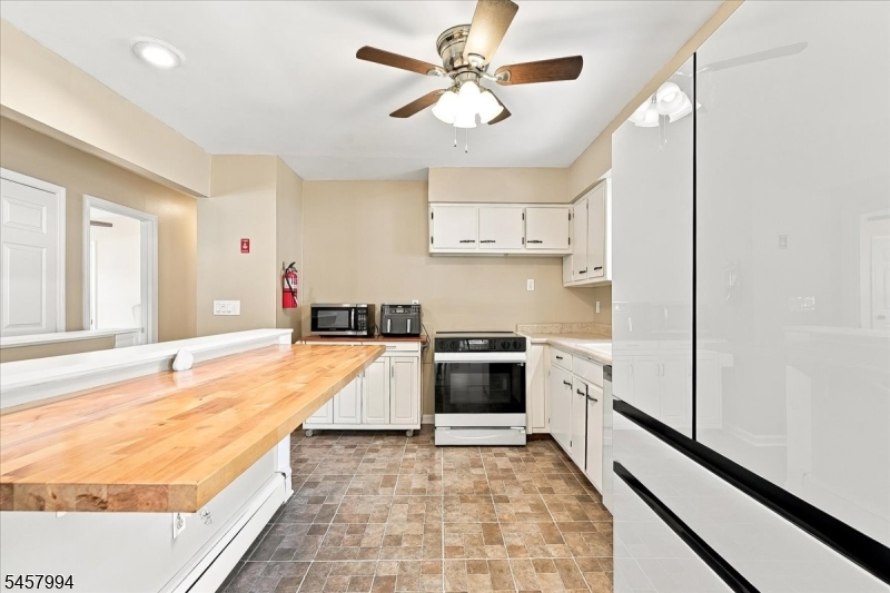 2 Crescent Road Hopatcong NJ 07843