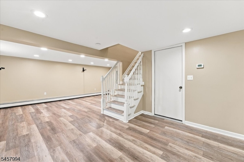 2 Crescent Road Hopatcong NJ 07843