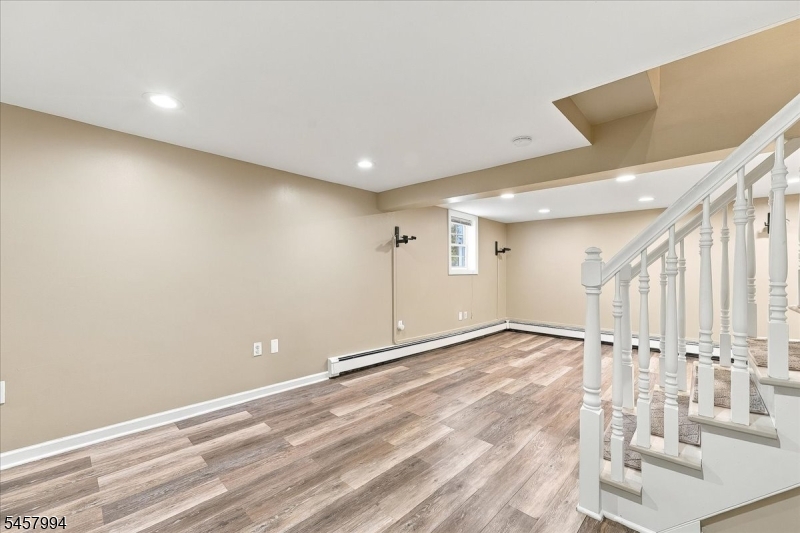 2 Crescent Road Hopatcong NJ 07843