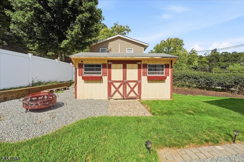 2 Crescent Road Hopatcong NJ 07843