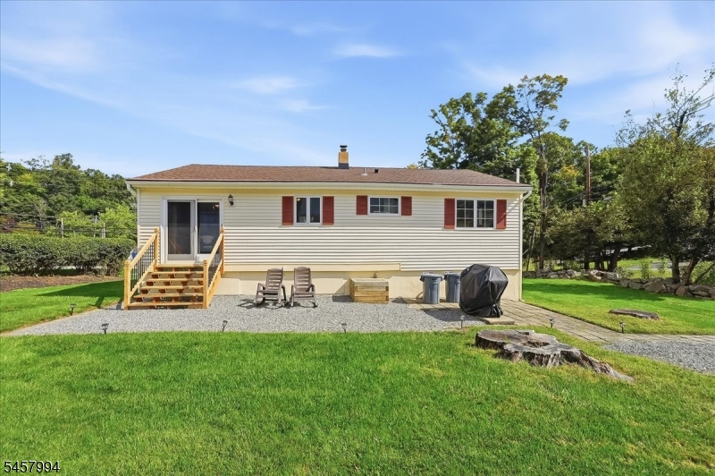 2 Crescent Road Hopatcong NJ 07843