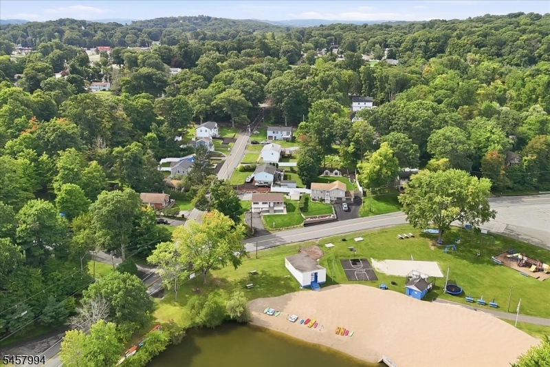 2 Crescent Road Hopatcong NJ 07843