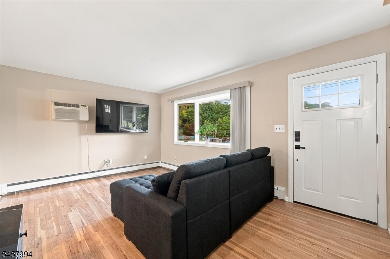 2 Crescent Road Hopatcong NJ 07843