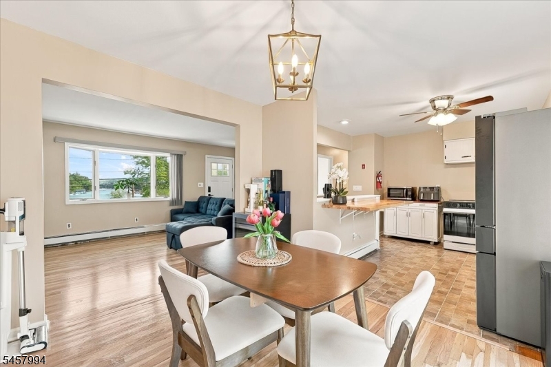 2 Crescent Road Hopatcong NJ 07843