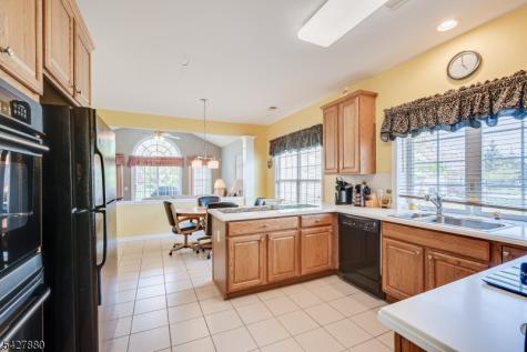 281 Longwood Lane Franklin NJ 08873