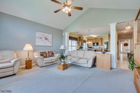 281 Longwood Lane Franklin NJ 08873