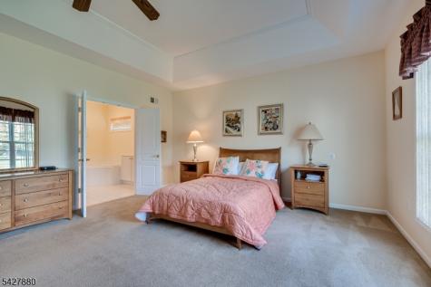 281 Longwood Lane Franklin NJ 08873