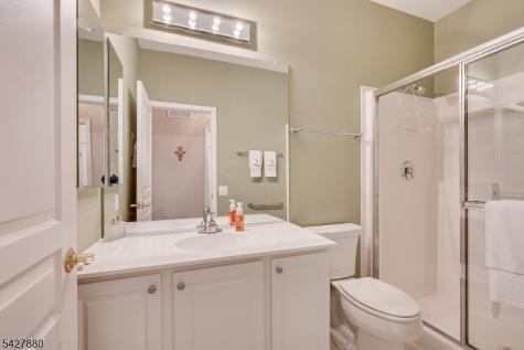 281 Longwood Lane Franklin NJ 08873