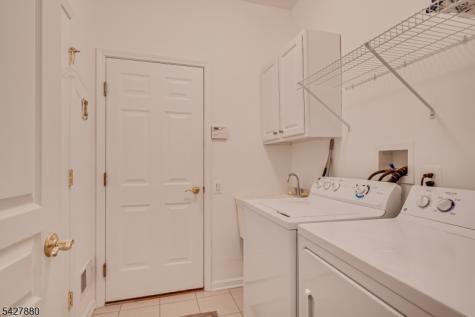 281 Longwood Lane Franklin NJ 08873