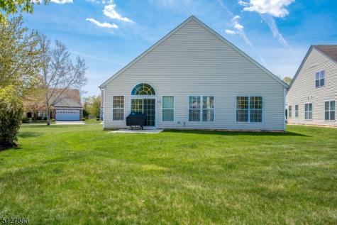 281 Longwood Lane Franklin NJ 08873