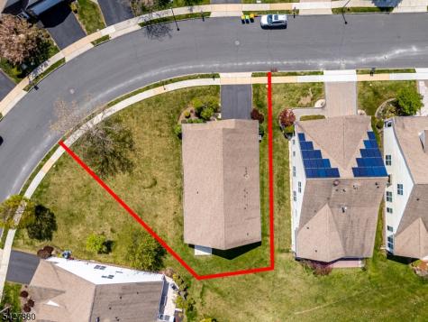 281 Longwood Lane Franklin NJ 08873