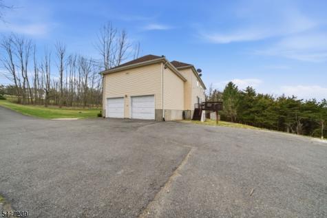 15 Dana Drive Andover NJ 07848