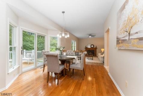 18 Bridle Path Drive Bethlehem NJ 08802