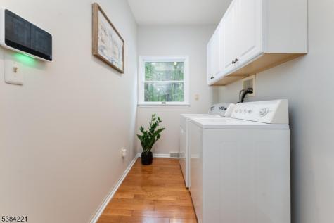 18 Bridle Path Drive Bethlehem NJ 08802