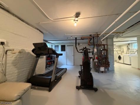 88 Edgemont Road Montclair NJ 07043