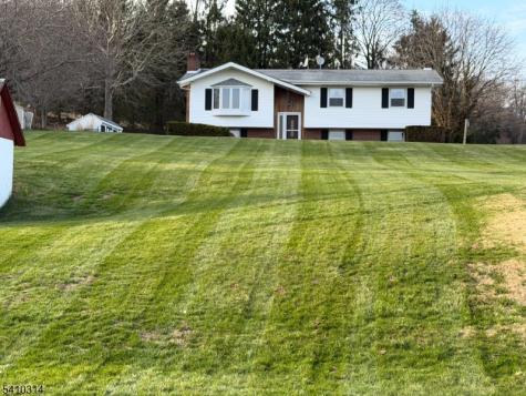 252 Mountain View Road Franklin NJ 08802
