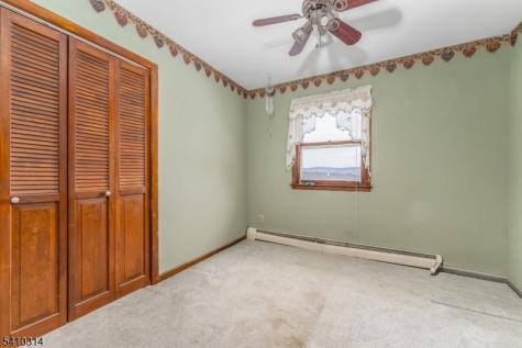 252 Mountain View Road Franklin NJ 08802