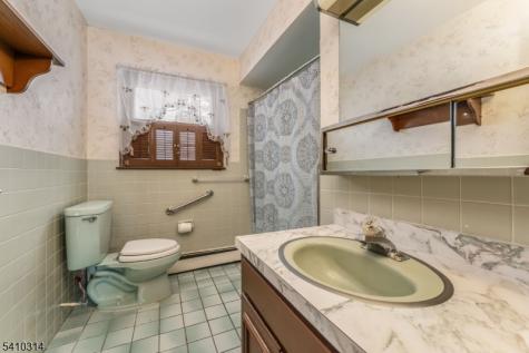 252 Mountain View Road Franklin NJ 08802