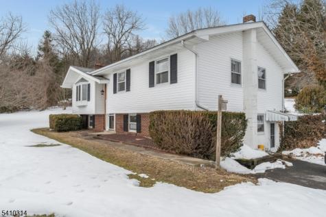 252 Mountain View Road Franklin NJ 08802
