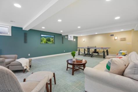 70 Yantacaw Brook Road Montclair NJ 07043