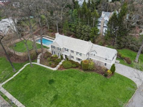 70 Yantacaw Brook Road Montclair NJ 07043