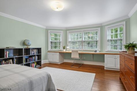 70 Yantacaw Brook Road Montclair NJ 07043