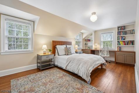 70 Yantacaw Brook Road Montclair NJ 07043
