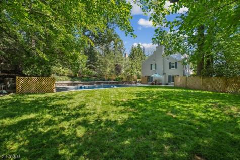 70 Yantacaw Brook Road Montclair NJ 07043