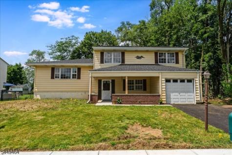125 Clover Hill Drive Mount Olive NJ 07836
