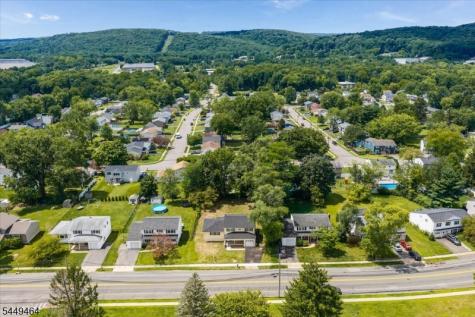 125 Clover Hill Drive Mount Olive NJ 07836
