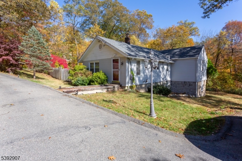 318 Germantown Road West Milford NJ 07480
